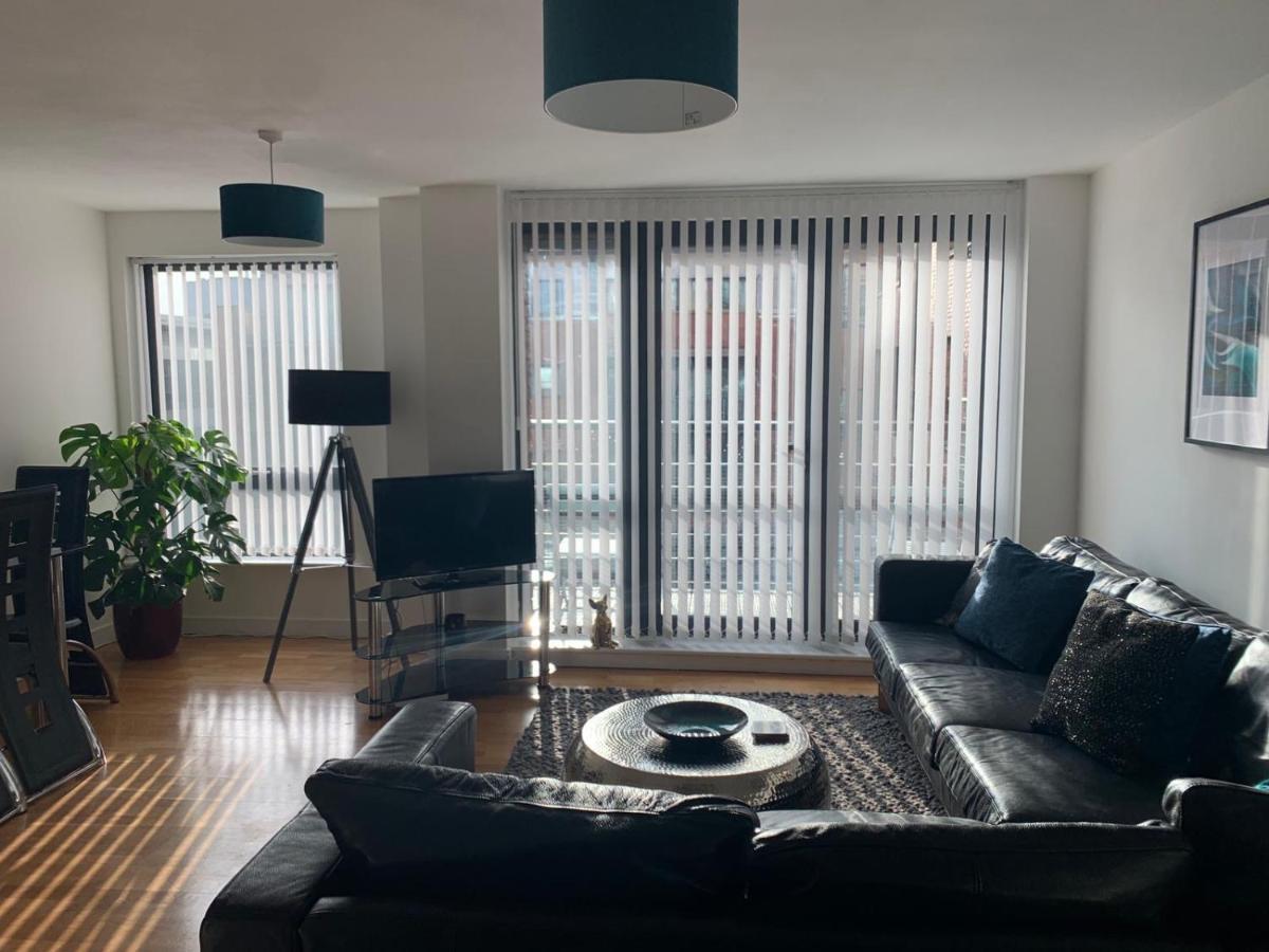 Duke Street - Centre Apartment